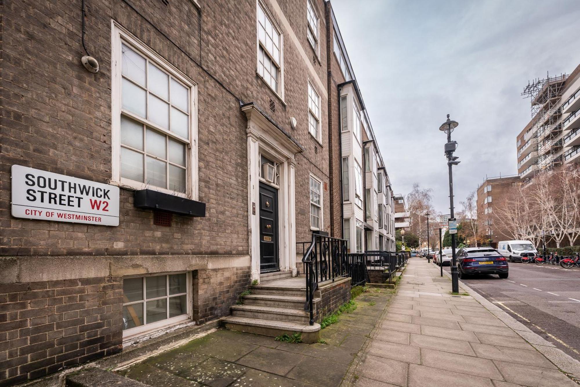 Luxury 6 Bedroom House In Southwick Street London Exterior photo