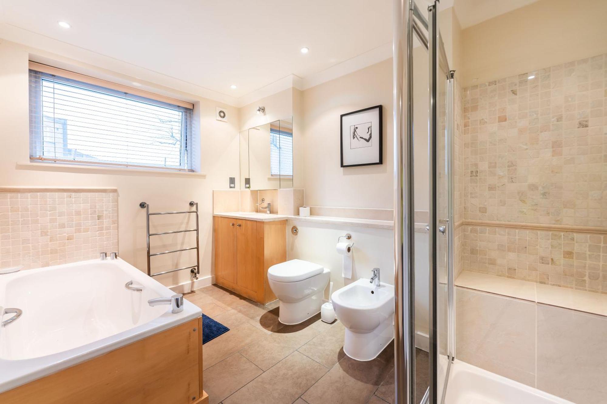 Luxury 6 Bedroom House In Southwick Street London Exterior photo